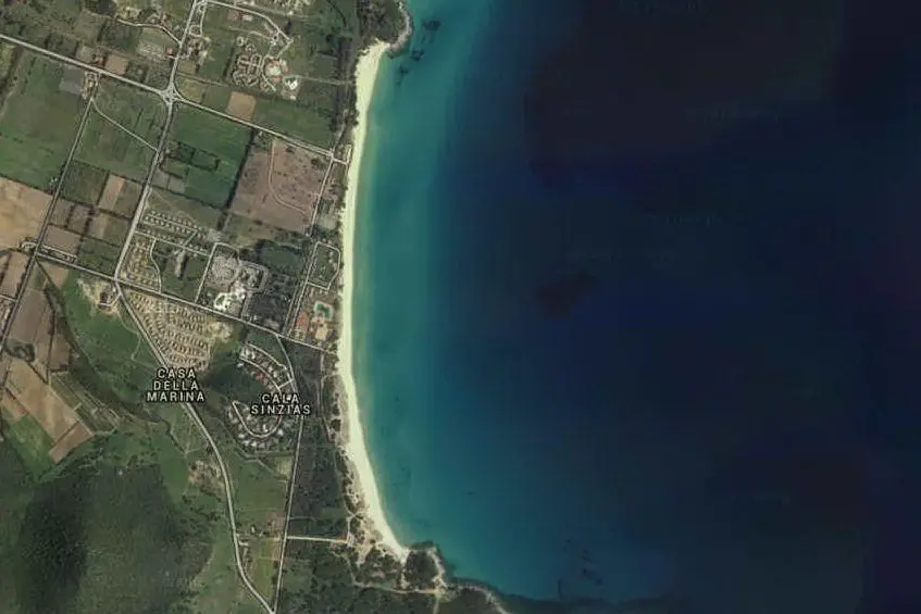 La costa di Cala Sinzias (foto Google maps)