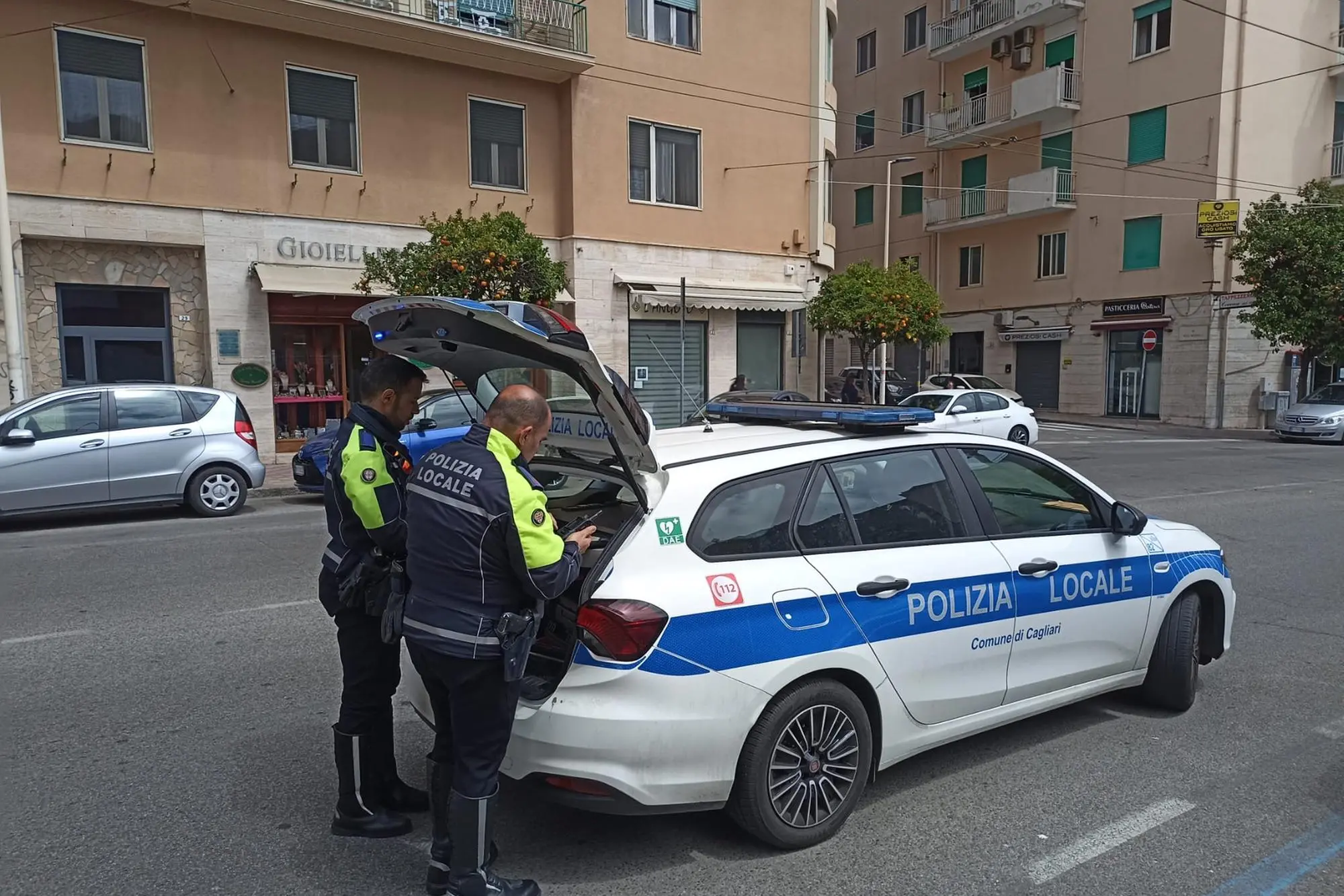 La polizia locale sul luogo dell'incidente (Foto: Giuseppe Ungari)
