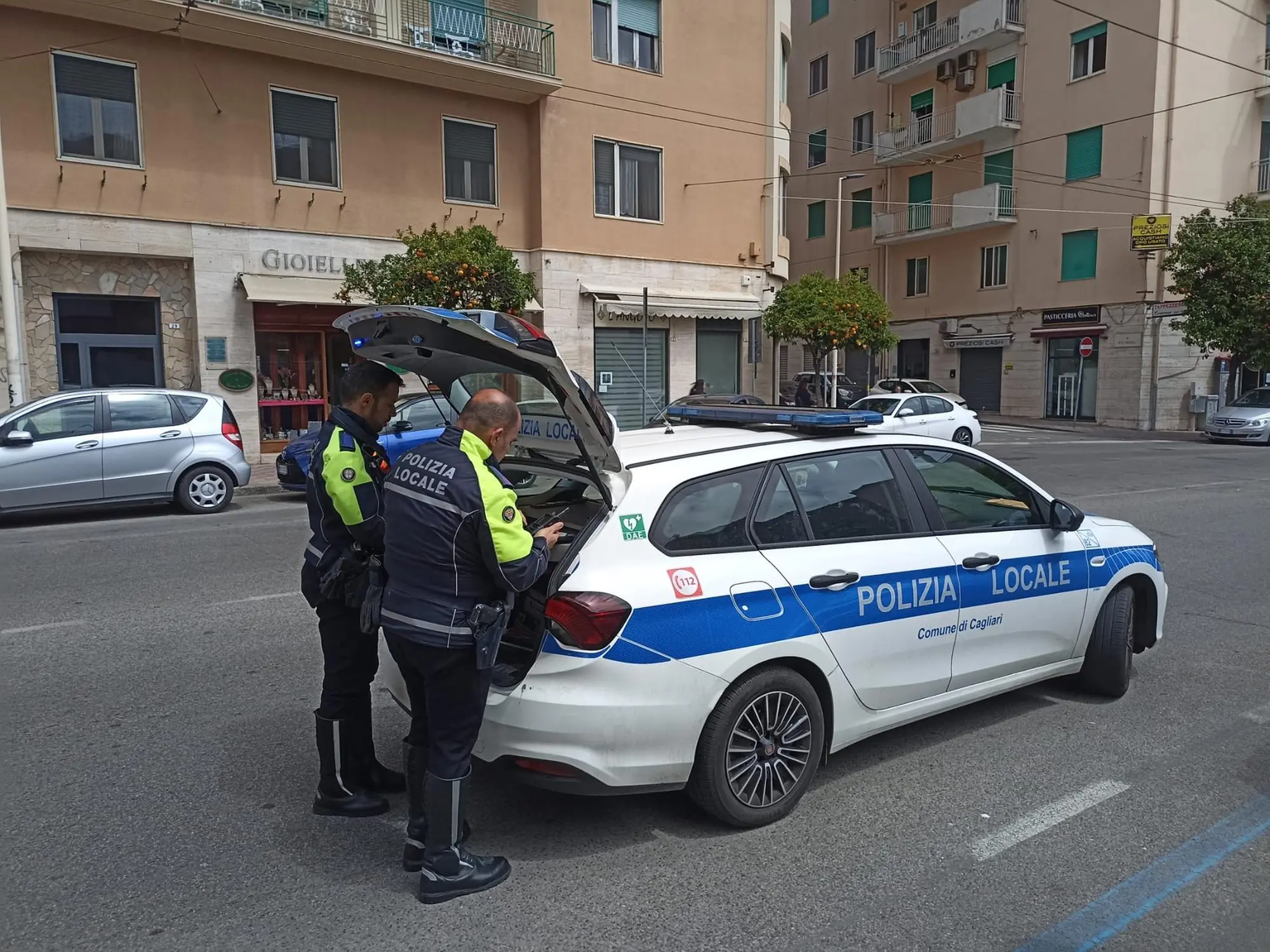 La polizia locale sul luogo dell'incidente (Foto: Giuseppe Ungari)