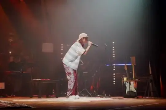 Il ritorno live di Angelina Mango dopo l'album caramè