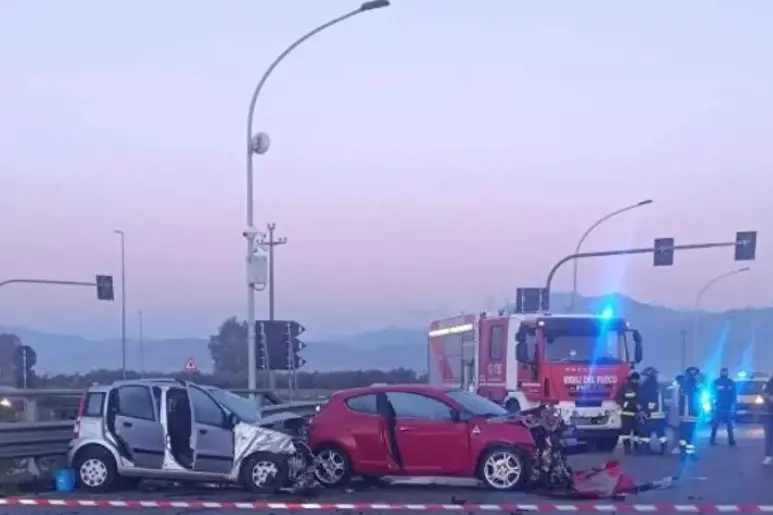 Le auto coinvolte nell'incidente (Ansa)