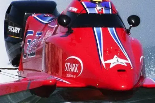 Il vincitore della gara, Erik Stark (Max Solinas)