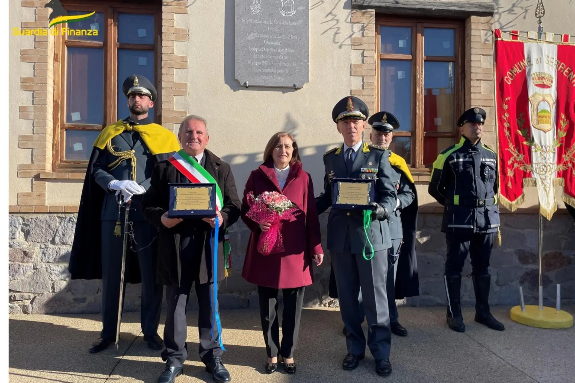 La cerimonia (foto Guardia di Finanza)