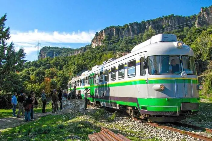 Il Trenino verde (archivio L'Unione Sarda)