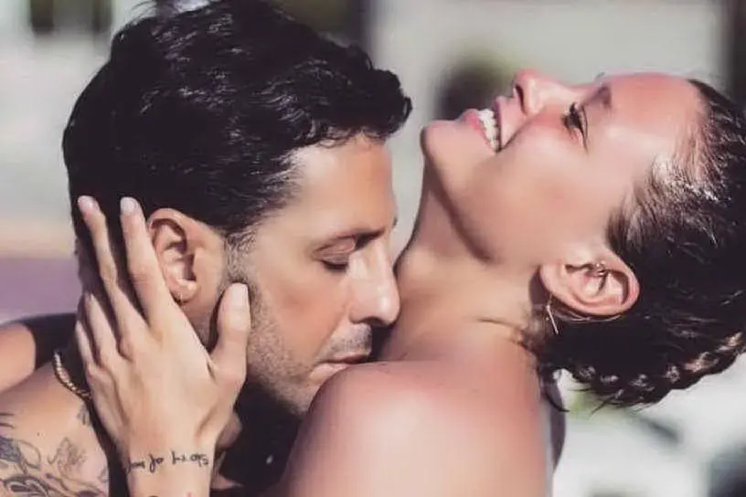 Fabrizio Corona e Silvia Provvedi ai tempi del loro amore (Archivio L'Unione Sarda)