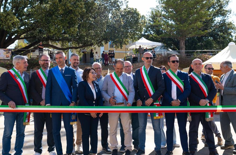 “Sboccia un fiore nel Sulcis”: grande successo per la prima tappa di Santadi