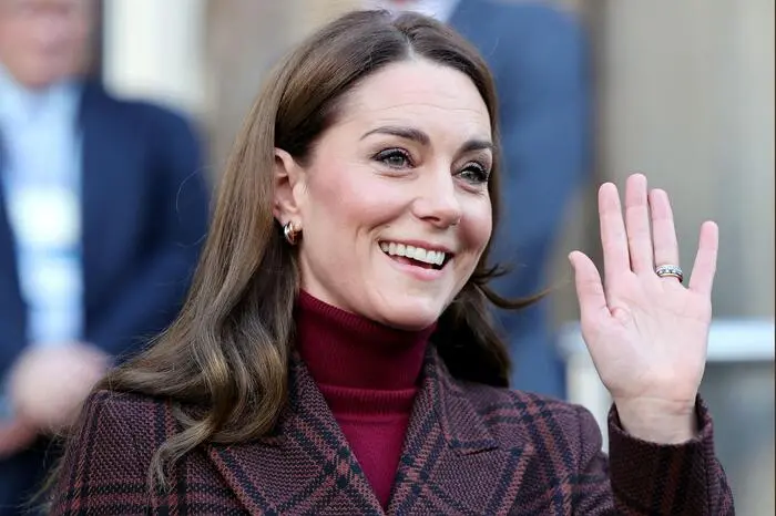 Britain's Catherine, Princess of Wales waves following a visit to the Royal Marsden Hospital in west London on January 14, 2025. (Photo by Chris Jackson / POOL / AFP)