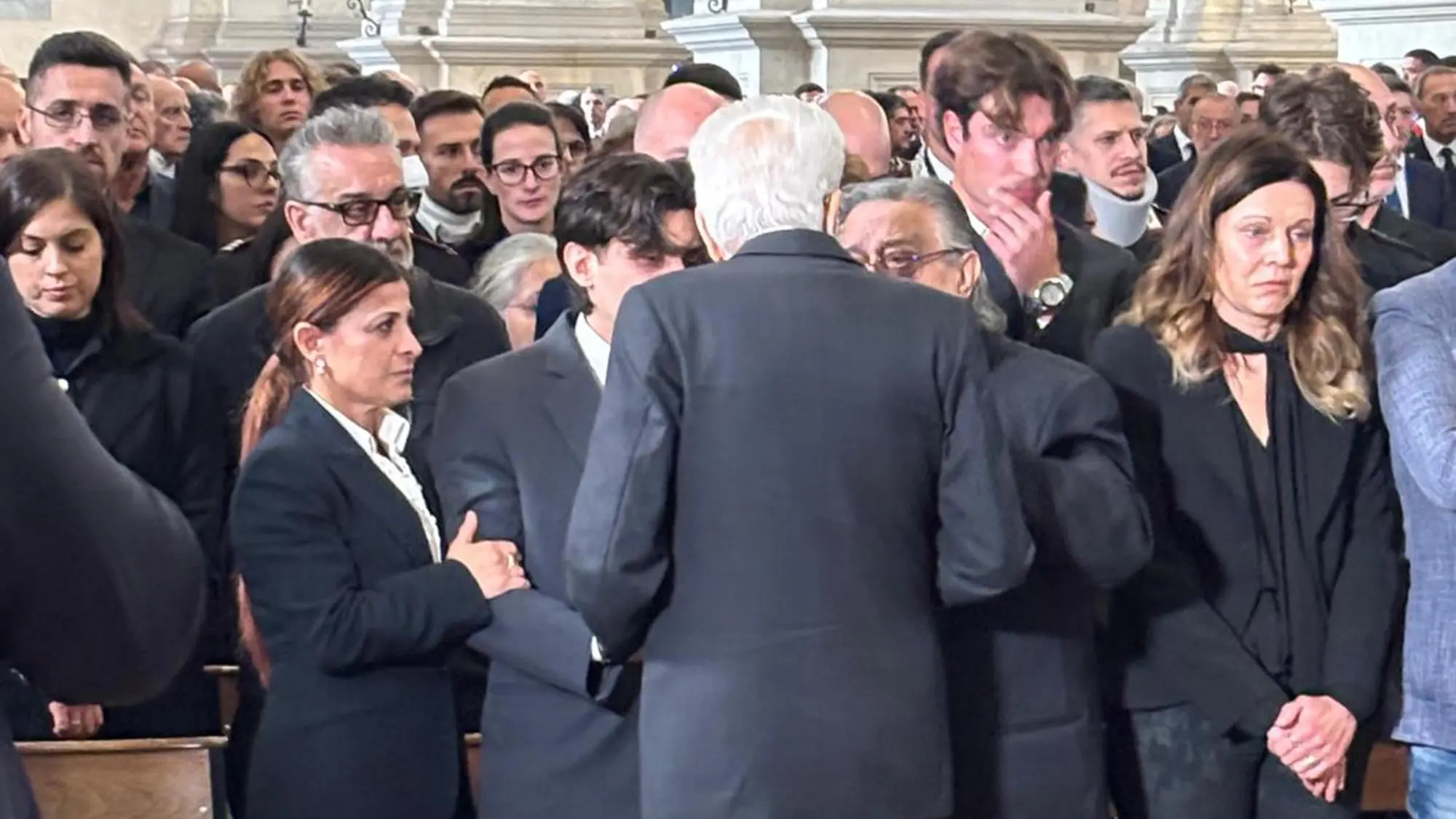 https://immagini.unionesarda.it/version/c:MjExNmUzYmMtY2NhYy00:NTVkMmQ5NDAtZmQ4NS00/image.webp?f=16:9