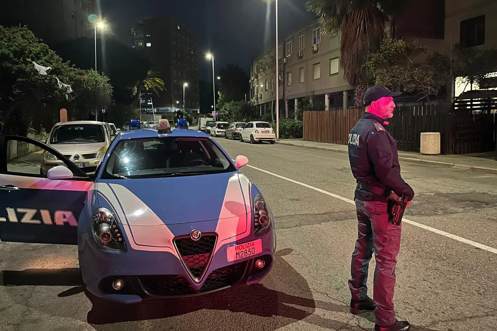 Le volanti della Polizia (foto d’archivio)