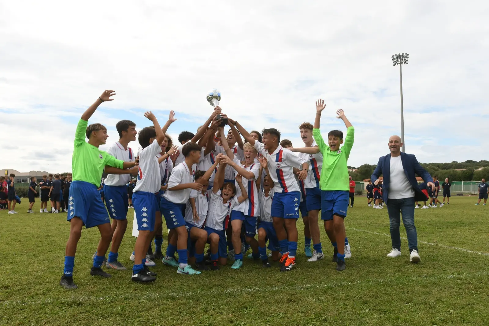 La festa dell'Aldini Milano per la vittoria del Trofeo Città di Arzachena