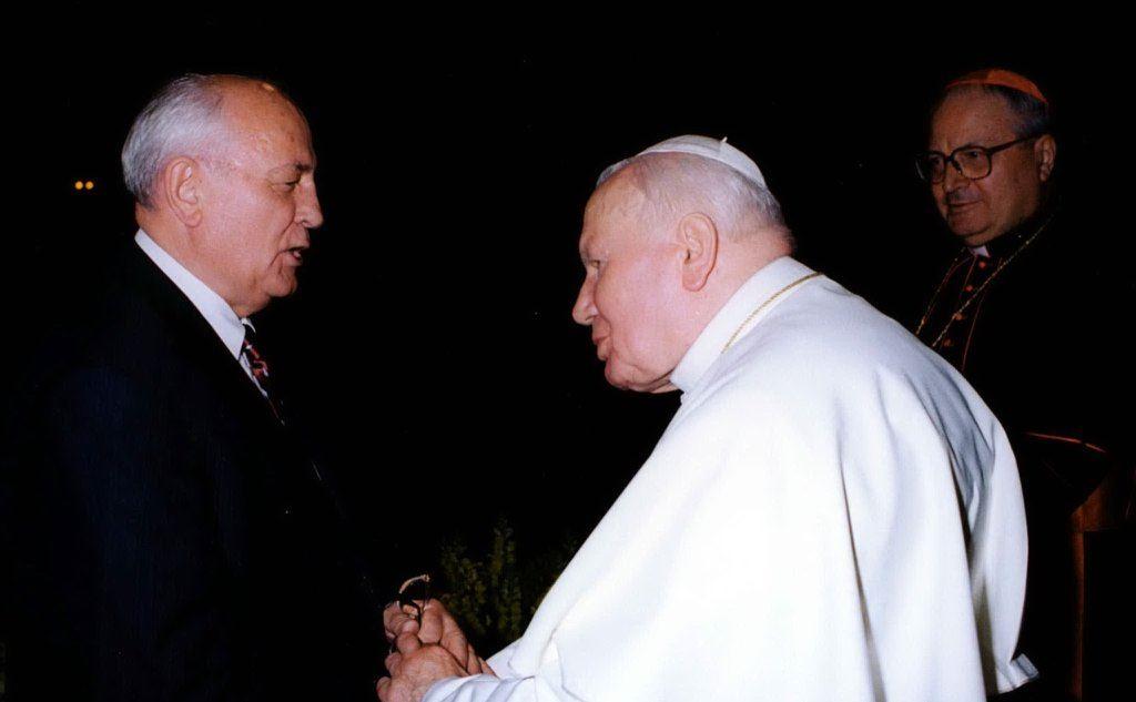 Qui incontra Giovanni Paolo II