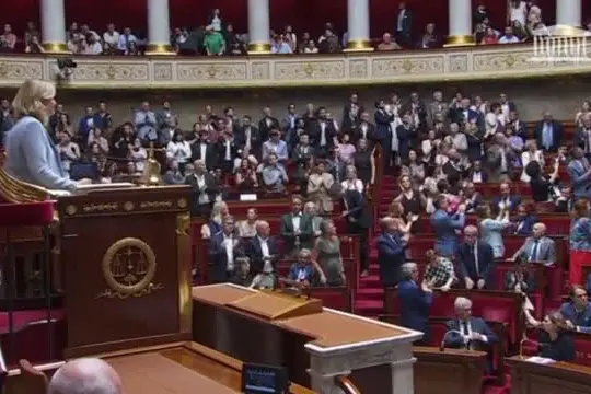 Francia, nuovo sì dell'Assemblea nazionale all'aiuto a morire