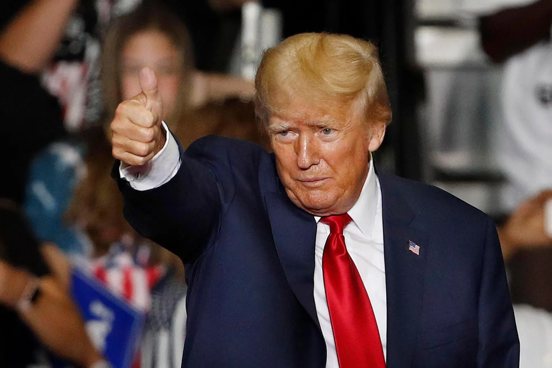 epa10190825 Former US President Donald Trump gestures during a Save America rally at the Covelli Centre in Youngstown, Ohio, USA, 17 September 2022. EPA/DAVID MAXWELL