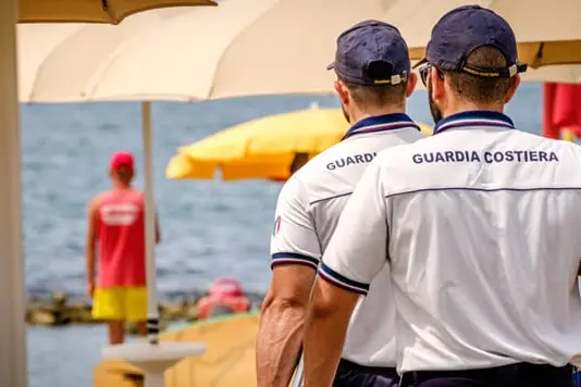 Guardia Costiera durante l'operazione Mare Sicuro