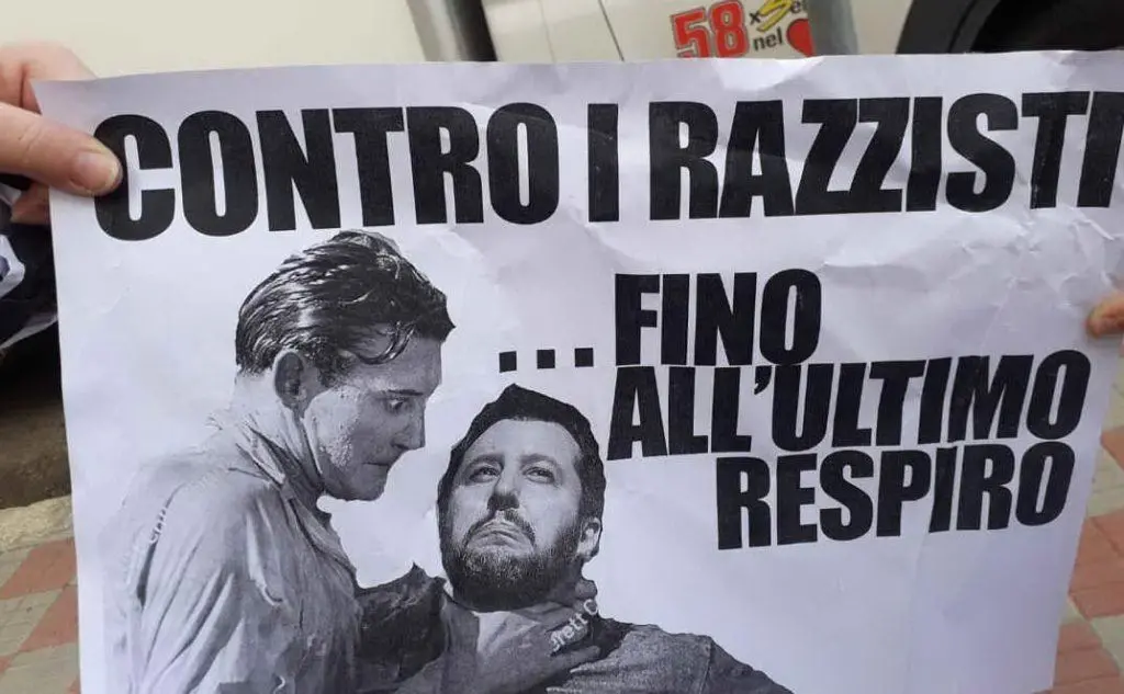 Uno delle foto pubblicate da Salvini (da Twitter)
