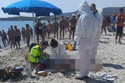 Dramma in spiaggia a Budoni: donna muore dopo il bagno in mare