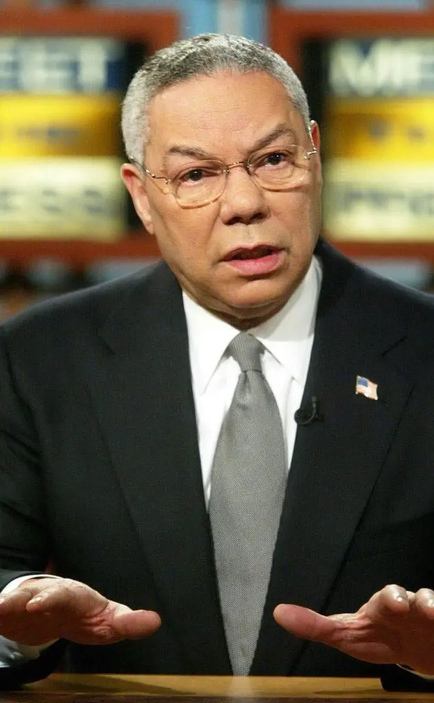Colin Powell, allora segretario di Stato Usa, portò all'Onu le prove (poi rivelatesi false) che Saddam disponeva di armi di distruzione di massa