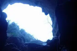 Una grotta nel Supramonte