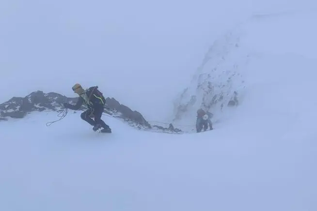 Alpinisti (foto simbolo, Ansa)