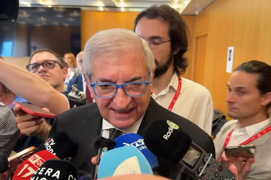 Energia, Foti: applicheremo il decreto bollette anche senza l'Ue