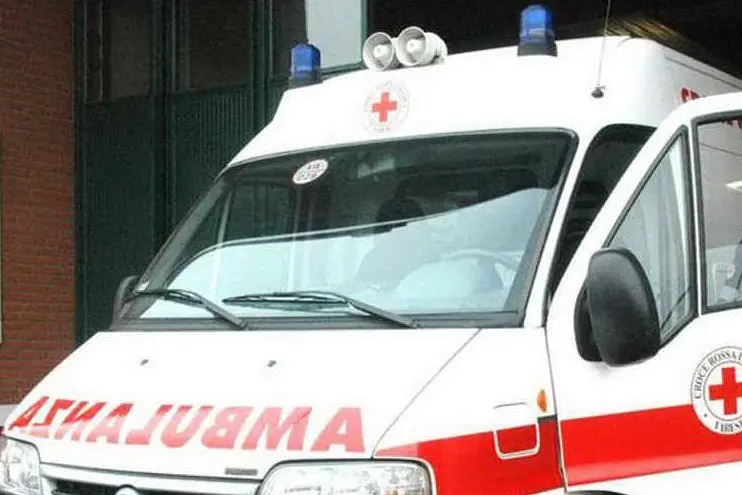 Un'ambulanza