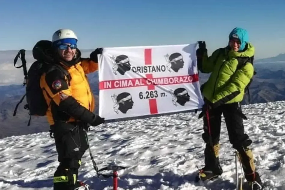 I 4 Mori sulla vetta del Chimborazo (Foto concessa)