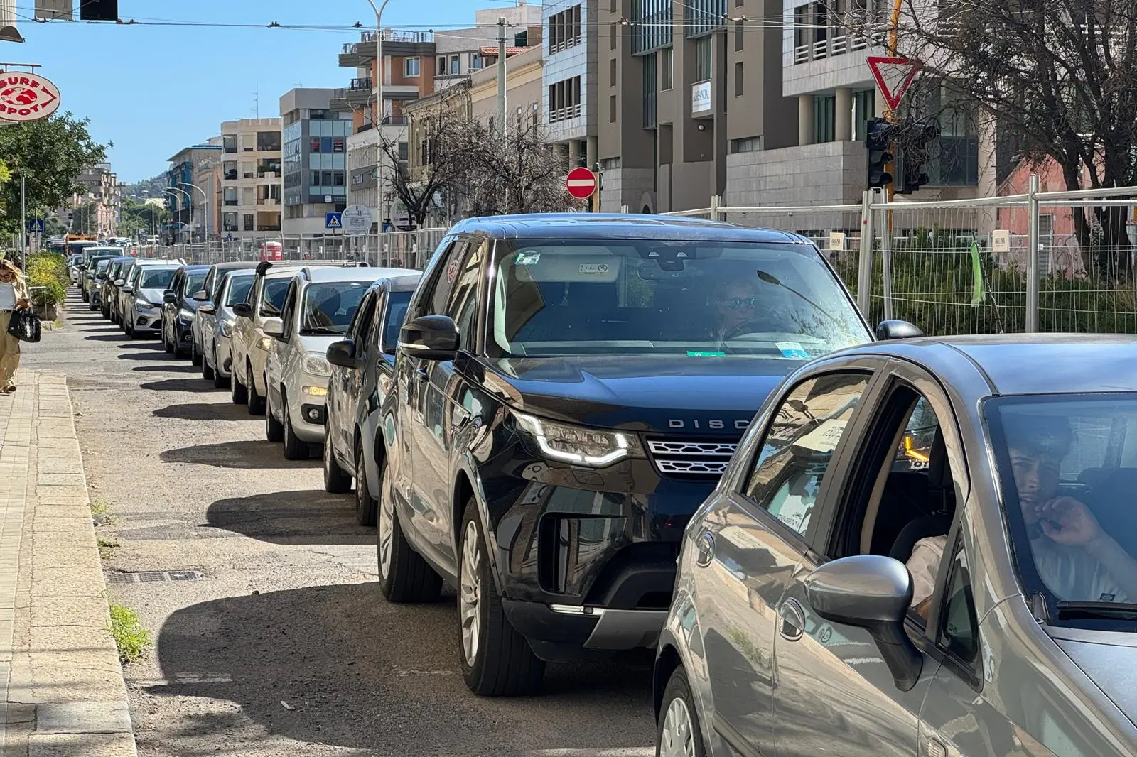 Cagliari, traffico in viale Diaz (Foto Stefano Anedda)