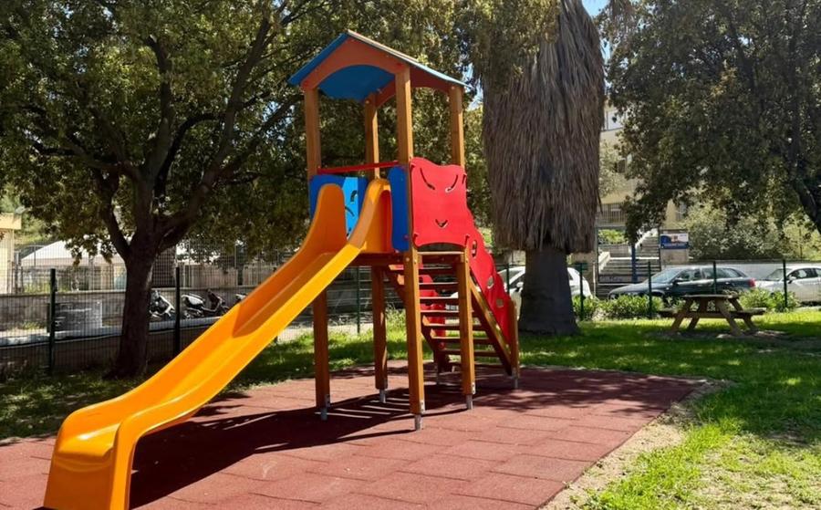 Villaputzu, inaugurato il parco giochi in piazza Galilei