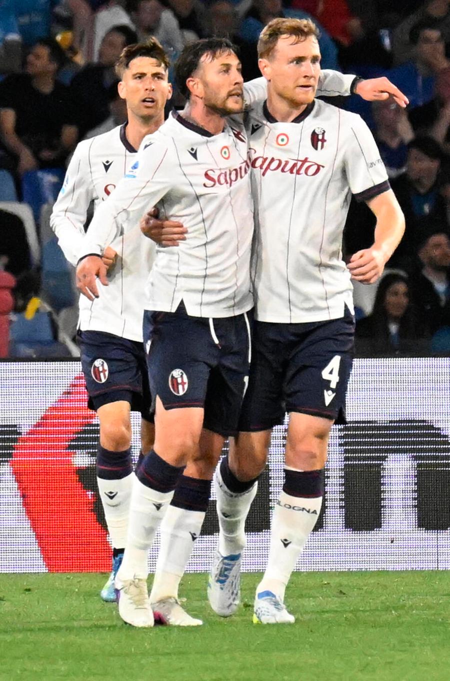 Crollo Napoli, la Champions è rimandata