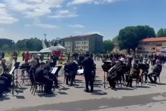 Successo di pubblico a Linate: open day Aeronautica Militare sold out