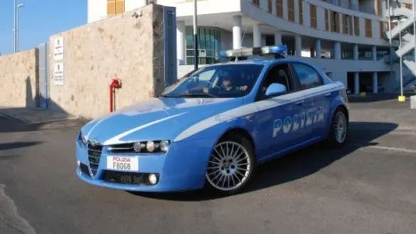 https://immagini.unionesarda.it/version/c:MjM5MjRjYWItZmUxZS00:ZGUzMGFjYzctNWIwZC00/image.webp?f=16:9
