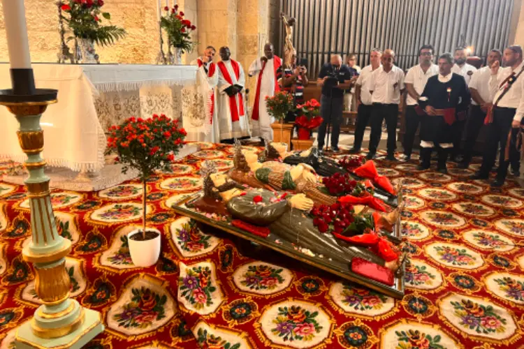 I santi Martiri Turritani in basilica (foto Pala)
