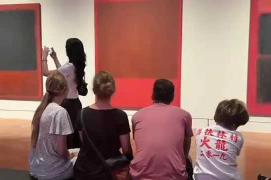 L'ultimo giorno di Rothko a Firenze: code prima della chiusura