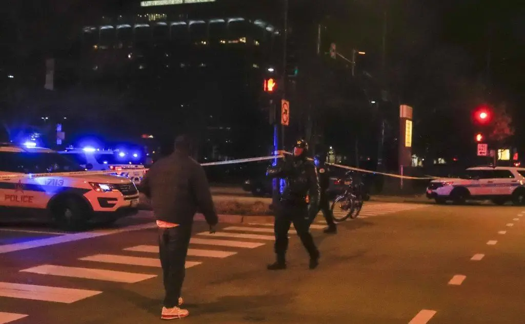 L'emergenza è scattata nel parcheggio del Mercy Hospital