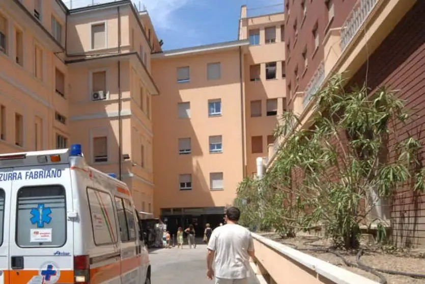 L'ospedale Salesi di Ancona (Ansa)