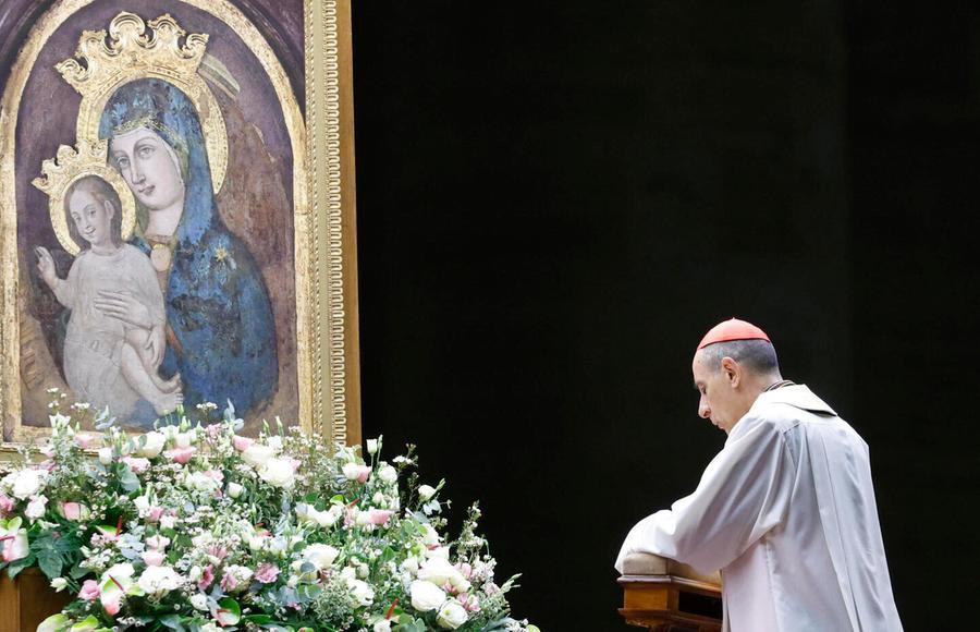 Stop del Vaticano ai lefebvriani: «Non ordinate nuovi vescovi»