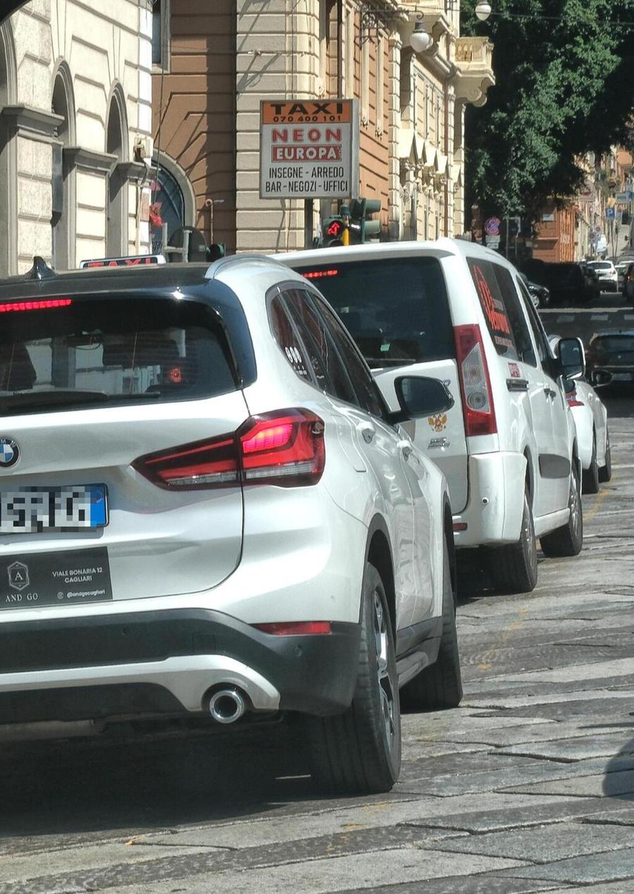 Taxi, a Cagliari aumenti in vista: in arrivo le nuove tariffe