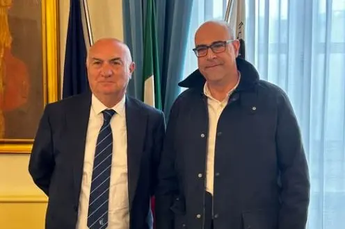 Il commissario della Provincia Arru e il sindaco Peralta (foto concessa)