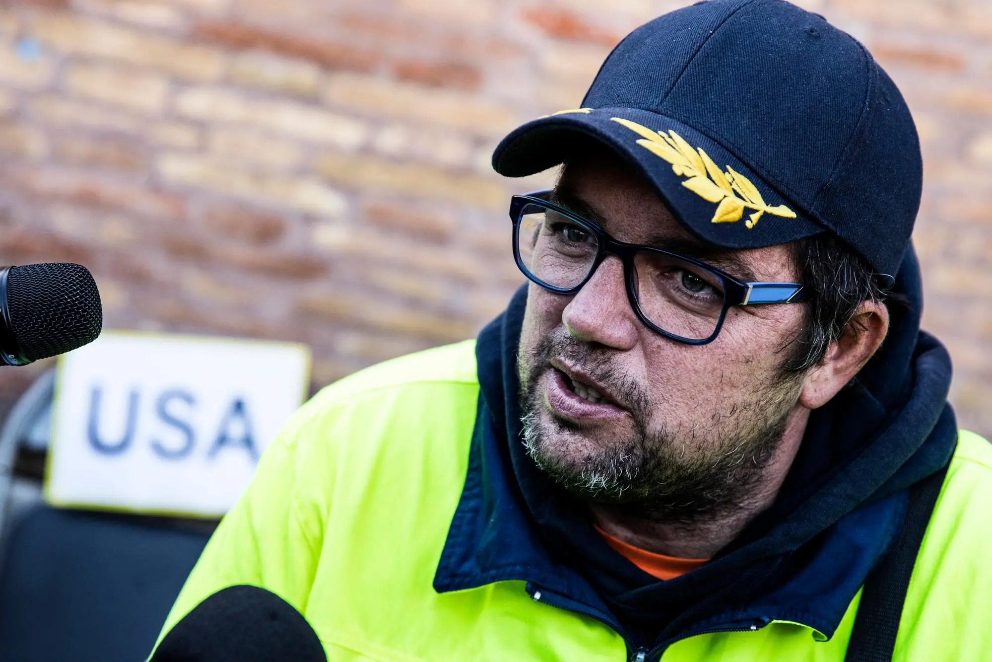 Stefano Puzzer, il portuale triestino del movimento No green pass, in piazza del Popolo, Roma, 02 novembre 2021. ANSA/ANGELO CARCONI