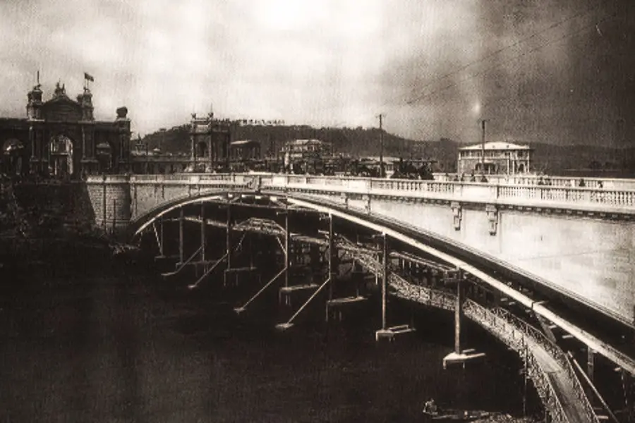 Il ponte Risorgimento\u00A0(foto almanacco di Roma)