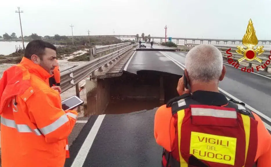 (foto Vigili del fuoco)