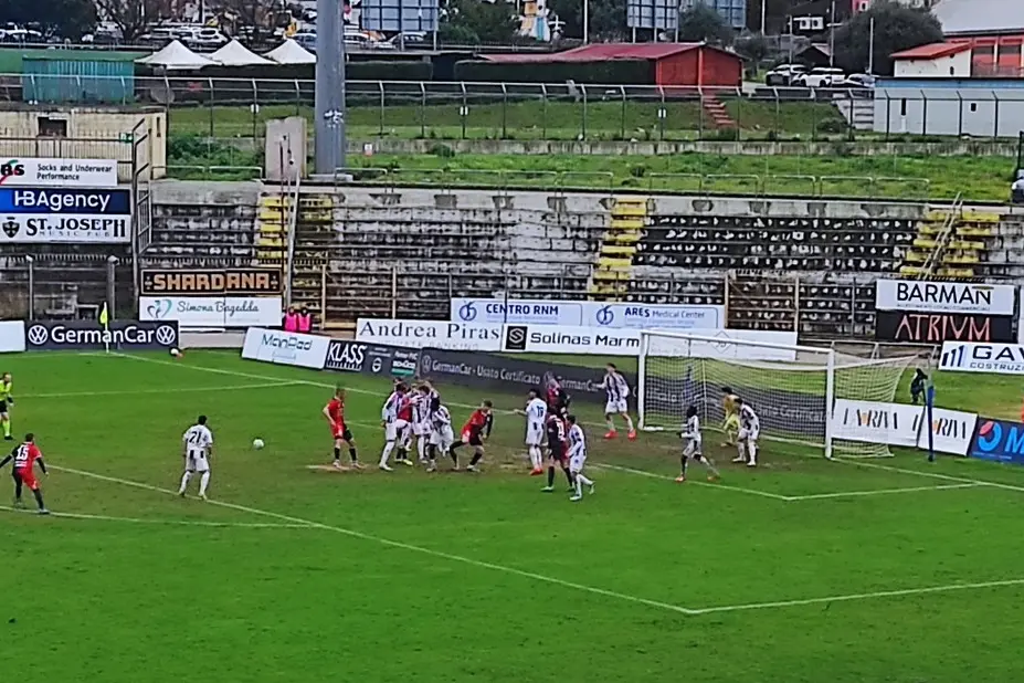 Un'azione della Torres (foto G. Marras)