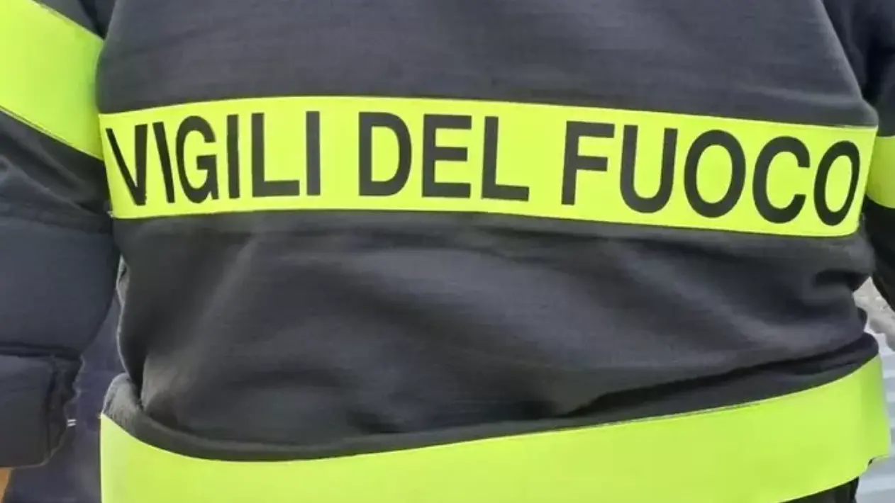 https://immagini.unionesarda.it/version/c:MjU1YWVmNTMtM2JjNS00:ZjQxNDA0ZTgtOGE4Zi00/image.webp?f=16:9