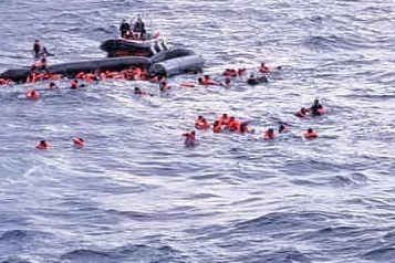 Naufragio nel Mediterraneo, sei vittime: morta anche una bimba di sei mesi