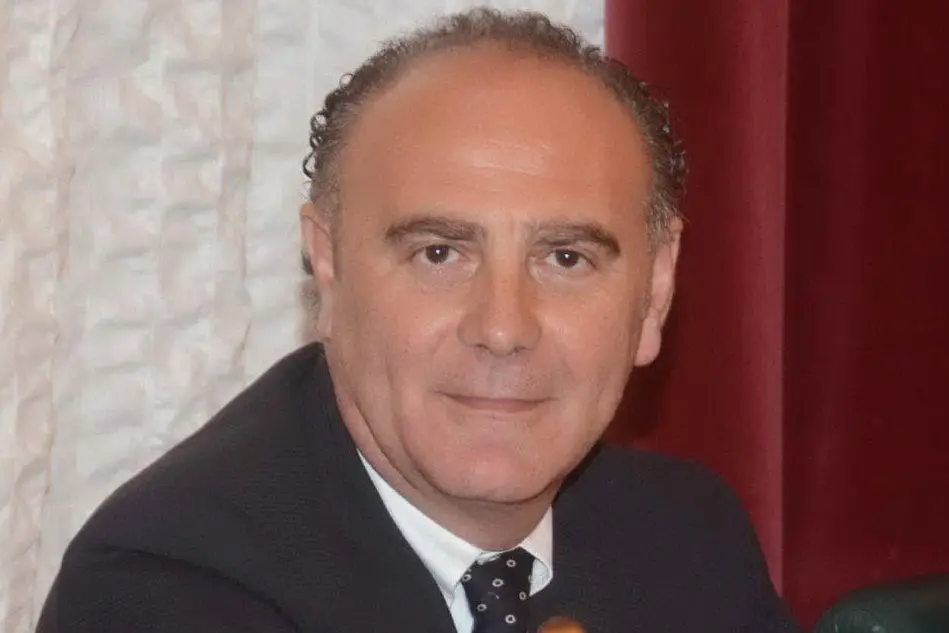 Il sindaco Mario Bruno