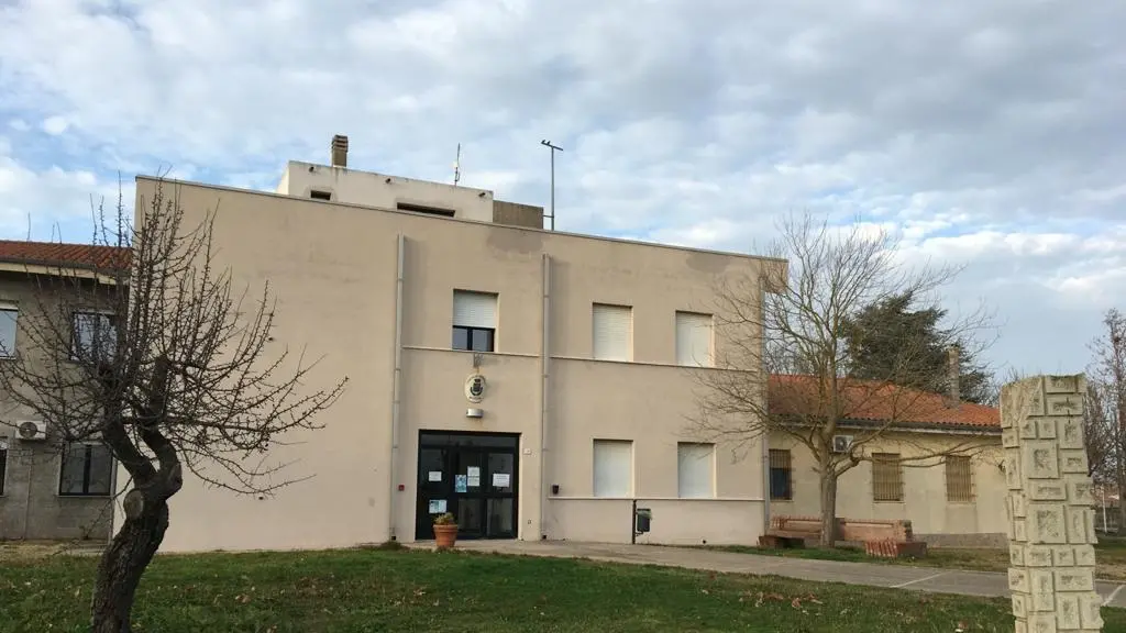 https://immagini.unionesarda.it/version/c:MjU3Mzc0ODAtN2U1MS00:N2I0MGUxNzgtZjg4NS00/image.webp?f=16:9