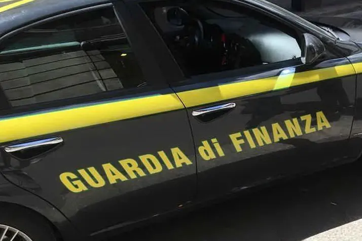 Guardia di finanza (L'Unione Sarda)