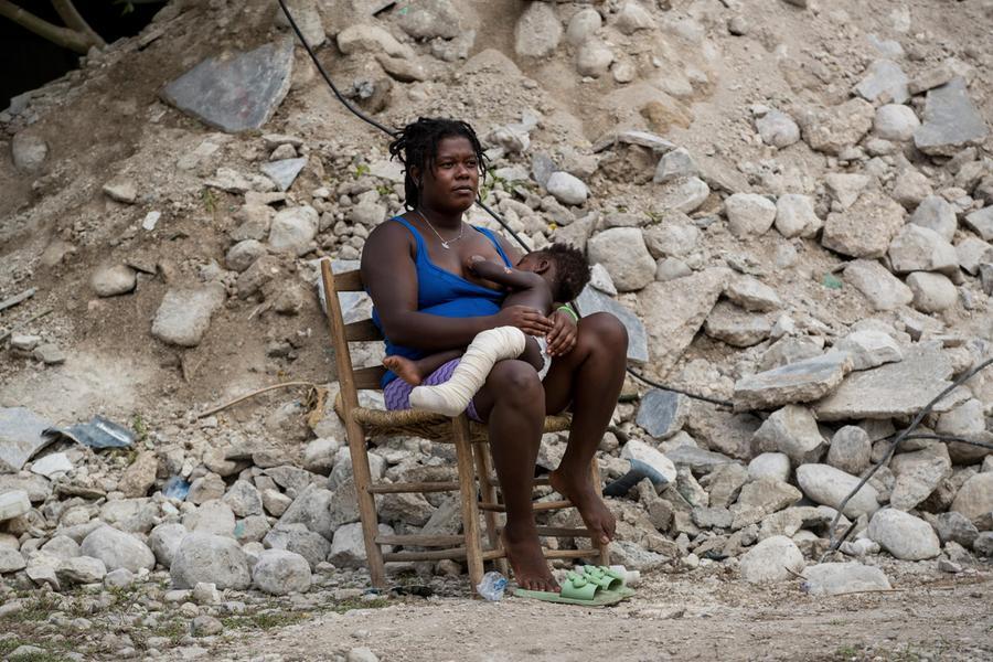Haiti: il bilancio del sisma sale a 2.207 morti e 12.268 feriti