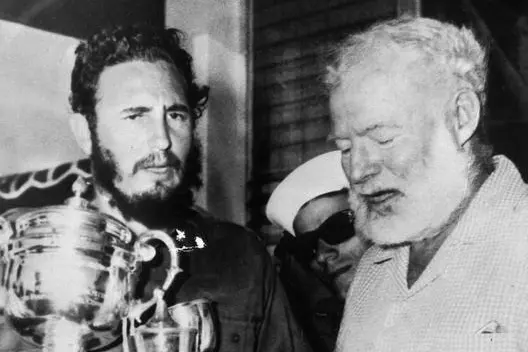 Con lo scrittore americano Ernest Hemingway