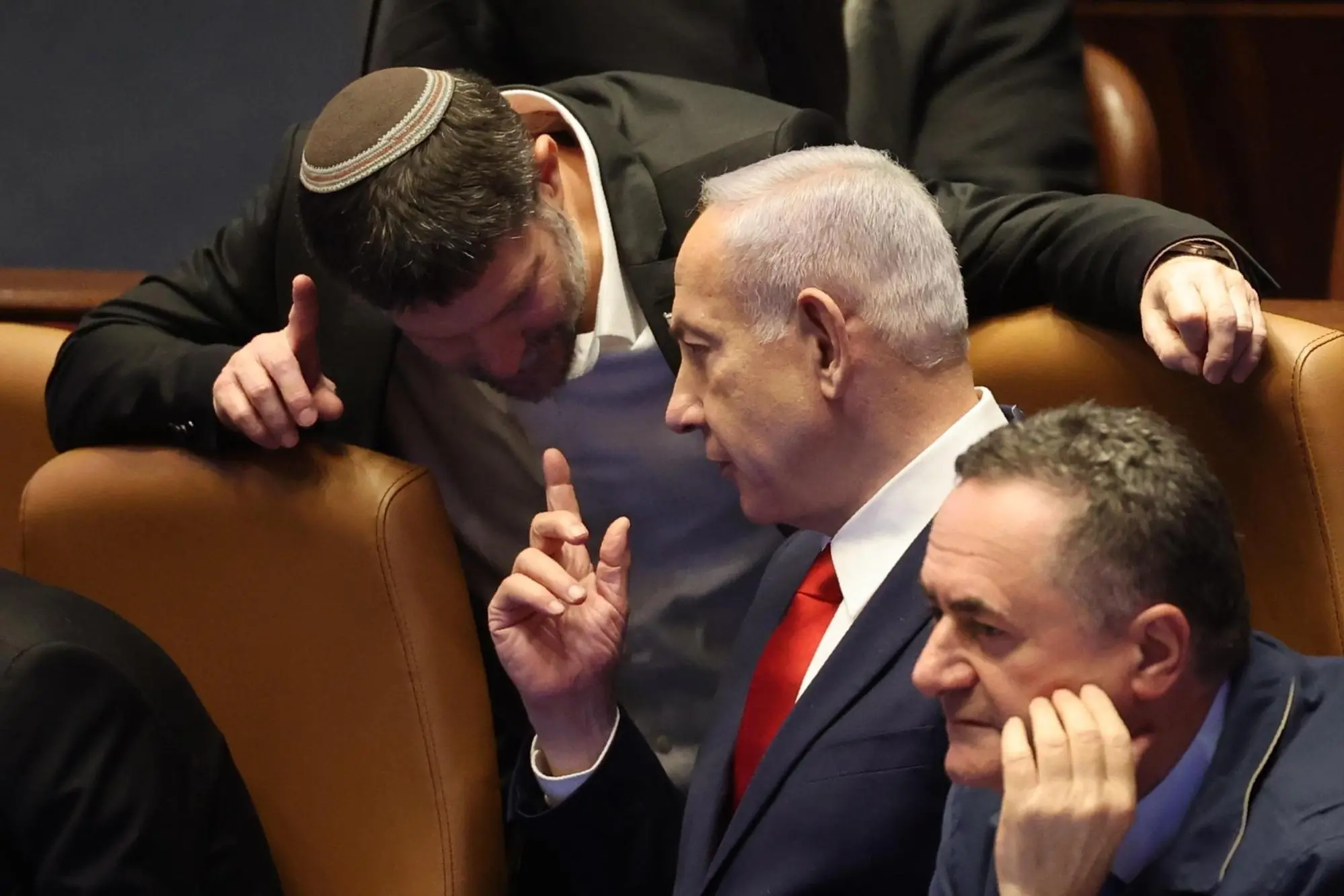 Netanyahu con Bezalel Smotrich (Epa)